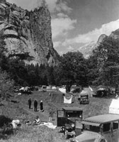 Cars and campers in Stoneman Meadow