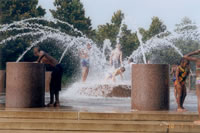 kids at spray park