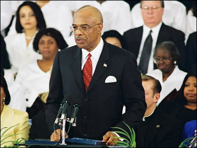 Secretary Paige speaks at Ebenezer Baptist Church, the church where Dr. Martin Luther King Jr. grew up, in Atlanta, GA.