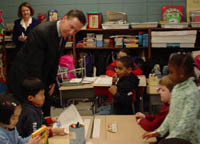 Lynch with elementary school students