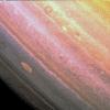 Saturn's red spot