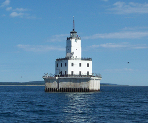 North Manitou Island Shoals Lighthouse (Crib)
