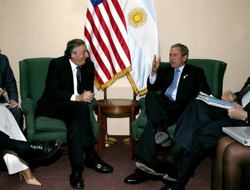 President George W. Bush meets with President Nestor Kirchner of Argentina in Monterrey, Mexico, Tuesday, Jan. 13, 2004. White House photo by Eric Draper