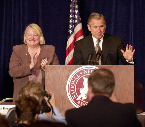 Photograph of the President speaking to the National Newspaper Association 40th Annual Government Affairs Conference.