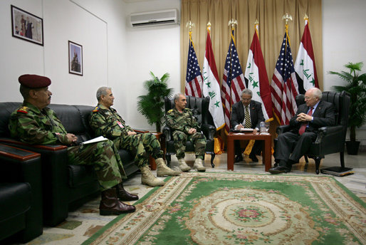 Vice President Dick Cheney meets with Iraqi Lieutenant General Abboud, commanding general for the Baghdad security plan, and Iraqi military officers Wednesday, May 9, 2007, in Baghdad. White House photo by David Bohrer