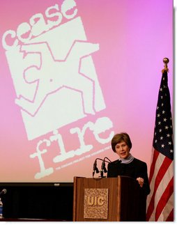 Mrs. Laura Bush addresses the CeaseFire CEO Summit at the University of Illinois at Chicago, Thursday, March 29, 2007. Mrs. Bush praised the CeaseFire Chicago program as an outstanding example of how communities can work together to provide our nation's youth with a safe and positive place to learn and grow. White House photo by Shealah Craighead