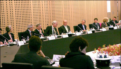 President George W. Bush, center, participates in a meeting with European Union Leaders Tuesday, June 10, 2008, at the Brdo Congress Centre in Kranj, Slovenia. President Bush is joined by US Special envoy for European Affairs, C. Boyden Gray, to the President's right, and United States Ambassador to Slovenia, Yousif B. Ghafari, second to the President's right. 