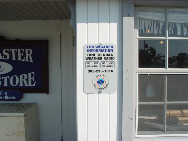 Faro Blanco Oceanside Marina Dockmaster's Office Front Entrance
