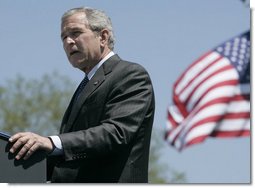 President George W. Bush addresses his remarks to U.S. Coast Guard Academy graduates Wednesday, May 23, 2007, in New London, Conn., where President Bush honored the USCG saying, “When storms and floods and tragedy strike, Americans know that they can count on the United States Coast Guard.” White House photo by Joyce Boghosian