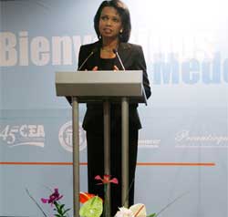 Secretary Rice speaks at a welcoming ceremony in Medellin, Colombia, January 24, 2008. [© AP Images]