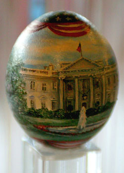 Painted egg by Pawinee McEntire, Fairfax, VA