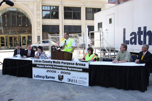 (left to right) Steve Spaulding, Ohio Safety and Loss Control Manager, 
Lathrop/Turner Construction Company; Thomas J. Manahan, President, 
Lathrop/Turner Construction Company; Tina Skeldon Wozniak, President, Lucas 
County (Ohio) Commissioner; Ben Konop, Lucas County Commissioner, Joe Zunk, 
Project Superintendent, Lathrop/Turner Construction; Juli Hovi, Area Director, Toledo Area Office, 
Region V, USDOL-OSHA; Doug Martin, Project Executive, Lathrop/Turner 
Construction Company; and Steve J. Klepper, VP/General Manager, Lathrop/Turner 
Construction Company during the Partnership Signing Ceremony.