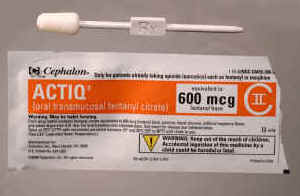 Photo of a 600 mcg Actiq dosage next to its packaging.