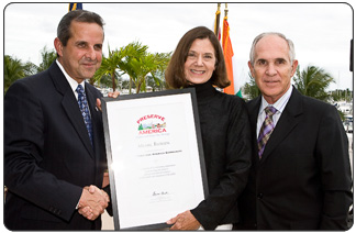 Miami Mayor Manny Diaz, Deputy Secretary Lynn Scarlett, and City Manager Pete Hernandez at the Preserve America Community recognition event on Oct 22 at Miami's City Hall. 