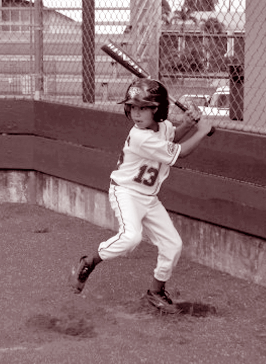 Photo of Justin Pono Tokioka at bat during practice