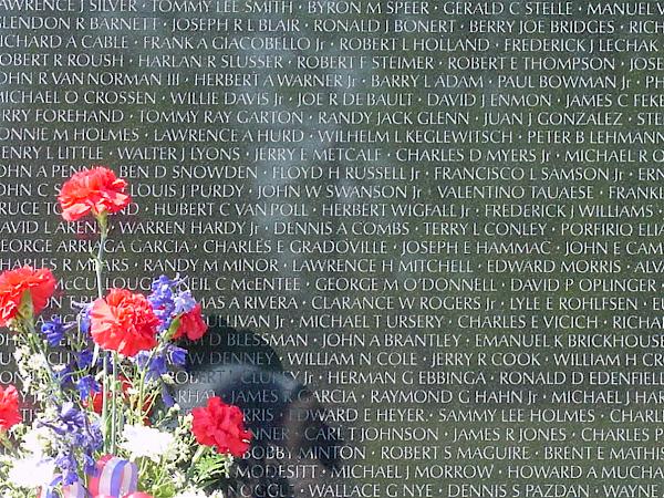 Vietnam Veterans Memorial Wall: Offerings of Love and Healing