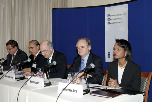 Secretary Rice right, with Alejandro Foxley, Foreign Minister of Chile, Kemal Dervis center, UNDP Administrator, Angel Gurria, 2nd left, Secretary General of OECD and Andrzej Sardos, left, Deputy Foreign Minister of Poland attend the Launch of the Partnership for Democratic Governance at UN Headquarters Monday, Oct. 1, 2007