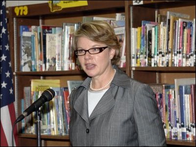 Secretary Spellings speaks at Wilson Elementary School in West Allegheny, Pennsylvania.