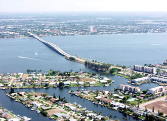 Bridge over Caloosahatchee River