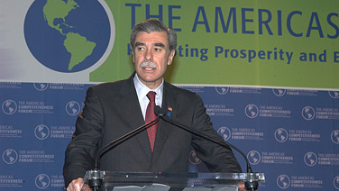 Secretary of Commerce Carlos M. Gutierrez speaking at the Americas Competitiveness Forum in Atlanta, Georgia, on June 12, 2007. (U.S. Department of Commerce photo)