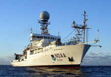 Image of NOAA ship, Ronald H. Brown. Click for larger image.