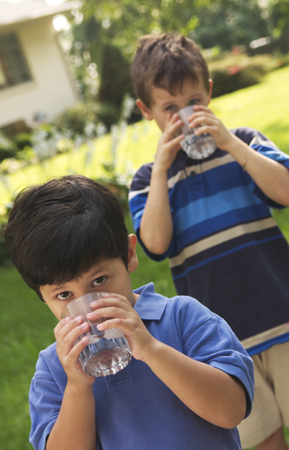 photo of: Kids Drinking Water