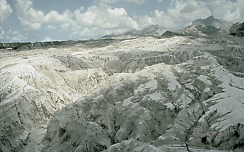 Gullies eroded in pyroclastic-flow deposits, Mount Pinatubo, Philippines