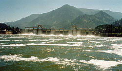 Bonneville Dam Spillgate