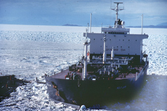 Ice-strengthened tanker