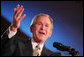 President George W. Bush acknowledges a Texas newspaperman during opening remarks in his address Thursday, April 14, 2005, to the American Society of Newspaper Editors, meeting in Washington DC.  White House photo by Paul Morse