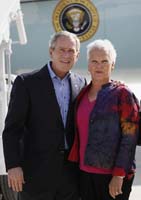 President George W. Bush presented the President’s Volunteer Service Award to Linda Fox upon arrival in Midland, Texas, on Saturday, October 4, 2008.  Fox is a volunteer with the Recording Library of West Texas. To thank them for making a difference in the lives of others, President Bush honors a local volunteer when he travels throughout the United States.  He has met with more than 650 volunteers, like Fox since March 2002.