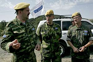 OSCE military monitoring officers on patrol in Georgia, September 2008. (OSCE/David Khizanishvili)