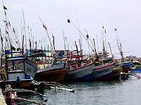 Damaged sailboats in Sri Lanka -  Photo: USAID/Dick Edwards