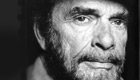 Country star Merle Haggard battling lung cancer