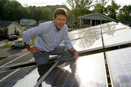 Affordable zero-energy homes - Over the past five years, ORNL engineer Jeff Christian has directed the design and construction and of five highly energy-efficient houses for low-income families. His goal is an affordable zero-energy home that the average American can manage easily.