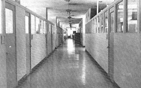 Hallway as it appeared during the 1950s-1960s