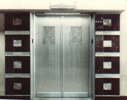 Elevator in main lobby, GAO building