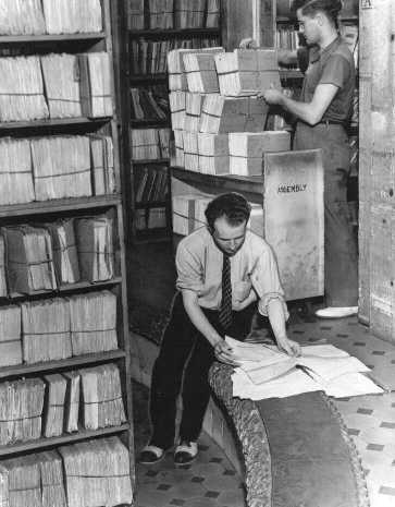 GAO clerks, Pension Building, Washington Post photo, copyright 1940