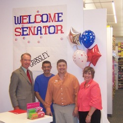 Grassley at Payless Shoes