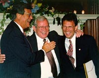 Howard Baker (center) greets Senators Trent Lott (left) and Tom Daschle (right)