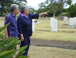 Maui Mayor Charmaine Tavares gives Senator Akaka a tour of the Maui Veterans Cemetery.  Akaka, a WWII veteran, is Chairman of the Senate Committee on Veterans' Affairs.