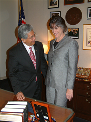 Governor Linda Lingle visits with Senator Akaka in his office on Capitol Hill.  Governor Lingle is in Washington, D.C. to lobby in support of the Akaka Bill.