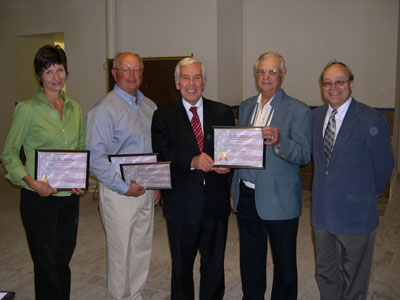 U.S. Senator Dick Lugar (center) with (from left to right) Jeanne Anderson from the North manchester Center For History; Jim Ridenour, a Vietnam veteran and representative of the Wabash County historical Museum; Clyde Dawson a WWII veteran; and Mayor Robert E. Vanlandingham of Wabash. Senator Lugar visited the Wabash County Historical Museum, a VHP partner.