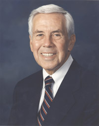 Headshot of Senator Lugar.