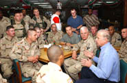Senator Biden briefs DE soldiers