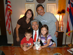 Janet & Bob Kawabe with son, Luke and daughter, Eden