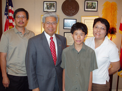 Michael & Claire Seu with son, Mark