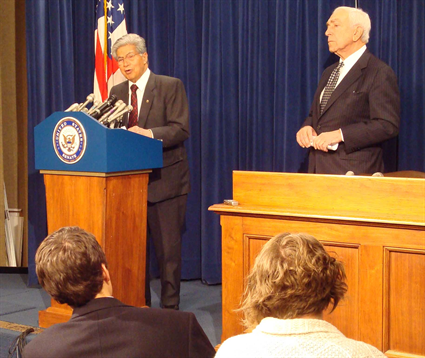 Sen. Akaka & Sen. Lautenburg at press conference