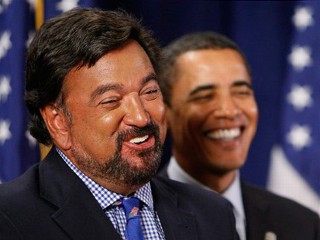 Pic of Gov. Bill Richardson, D-N.M., with Sen. Barack Obama, D-Ill., in Oregon earlier this year, after the New Mexico governor endorsed the Democrat's presidential bid.