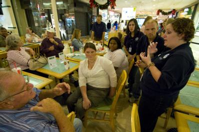 Houston, TX, November 14, 2008 -- During a Community Relations (CR) outreach program, American Sign Language (ASL) interpreters Debra Morris (r) a...